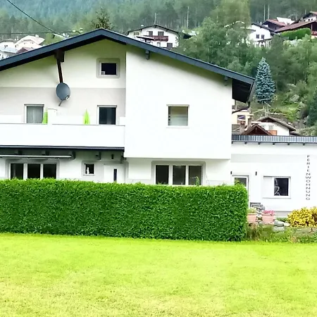 Apartment Haus Fini *