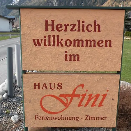Haus Fini Apartman Längenfeld