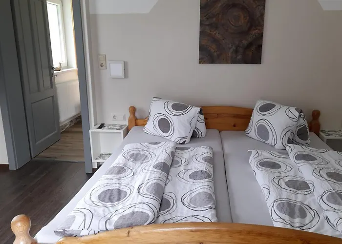 Haus Fini Apartman *