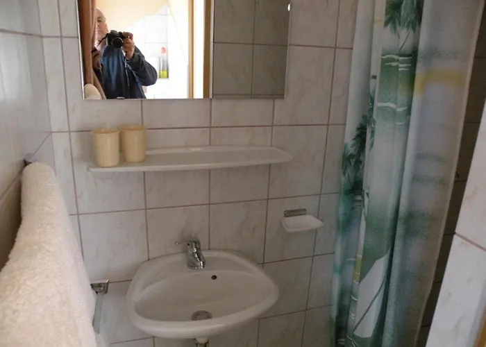 Haus Fini Apartman *