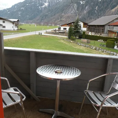 Haus Fini Apartment