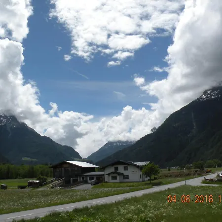 Apartment Haus Fini